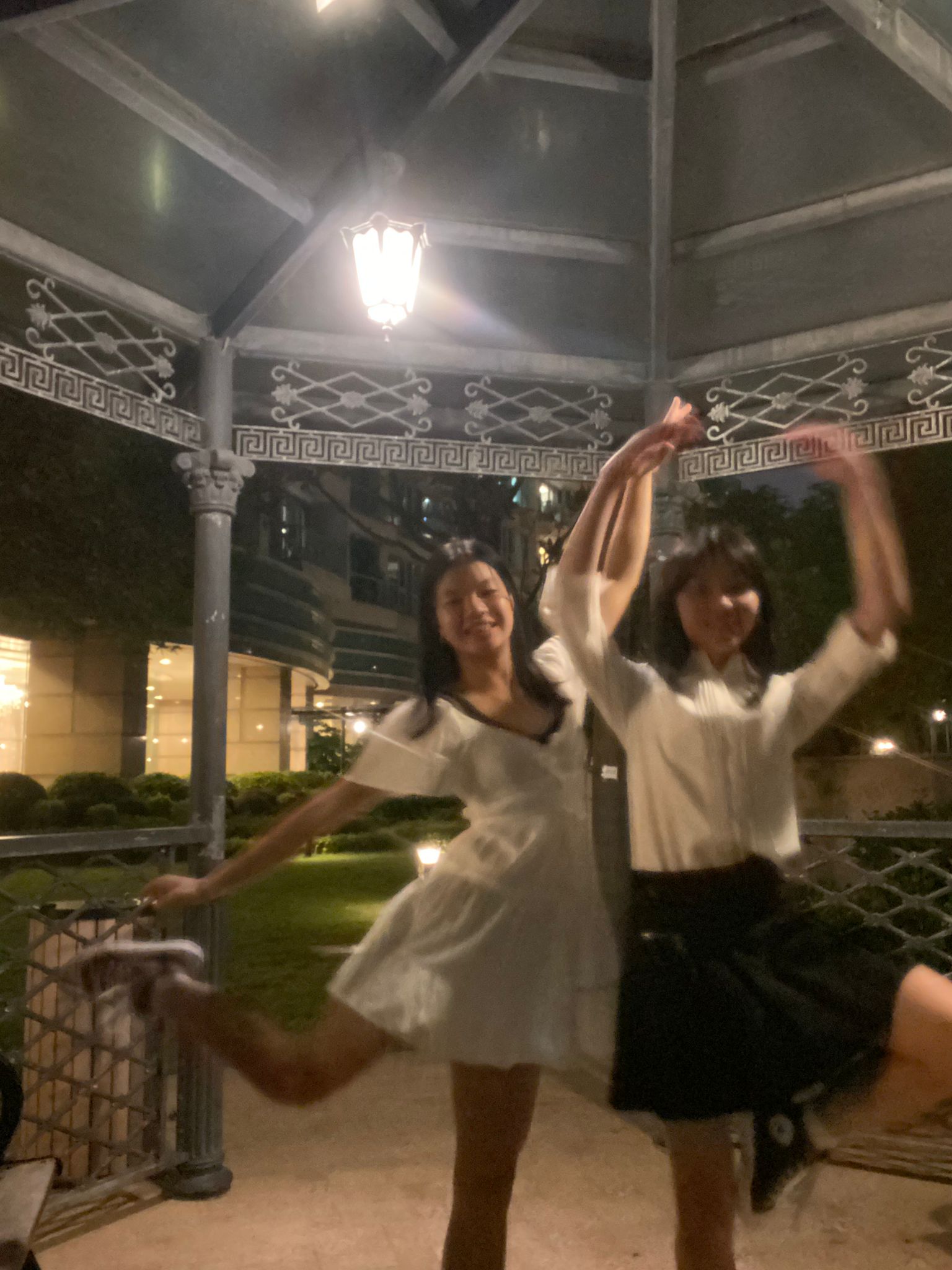 Claire and Leanne dancing to lalaland